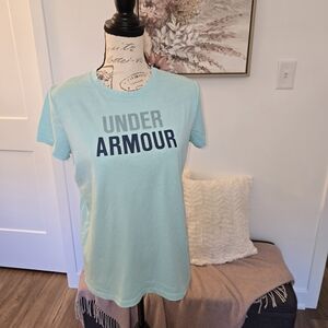 Women's Under Armour Tshirt